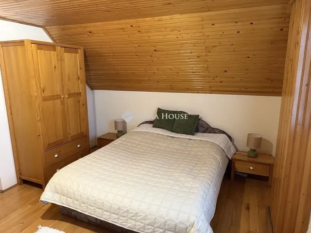 Eladó ház Balatonfenyves 210 nm