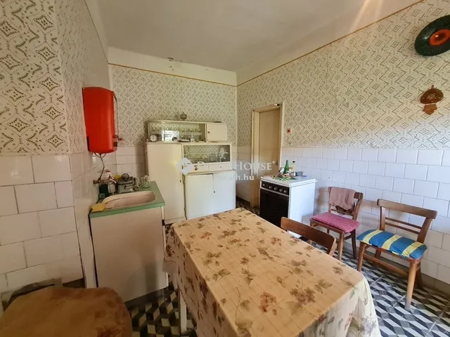 Eladó ház Iregszemcse 130 nm