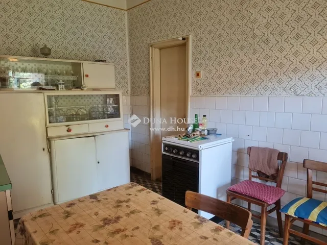 Eladó ház Iregszemcse 130 nm