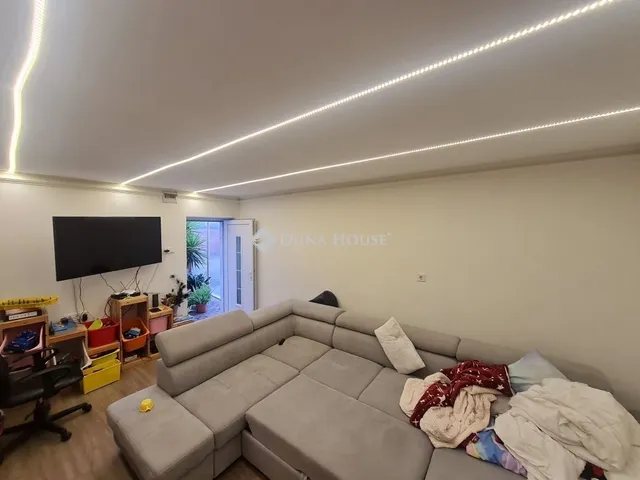 Eladó ház Balatonszabadi 174 nm