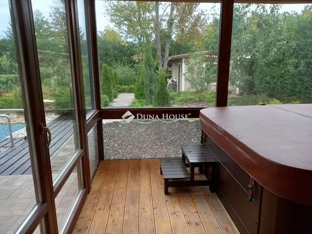 Eladó ház Zamárdi 500 nm