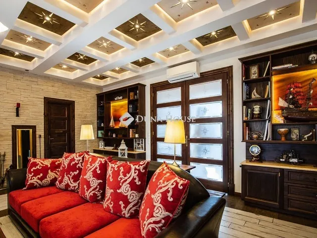 Eladó ház Zamárdi 500 nm