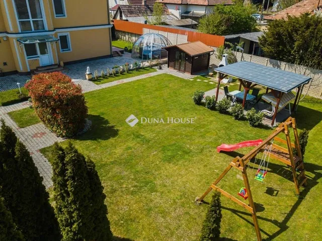 Eladó ház Siófok 210 nm