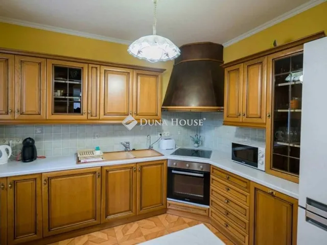 Eladó ház Siófok 210 nm