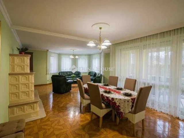 Eladó ház Siófok 210 nm