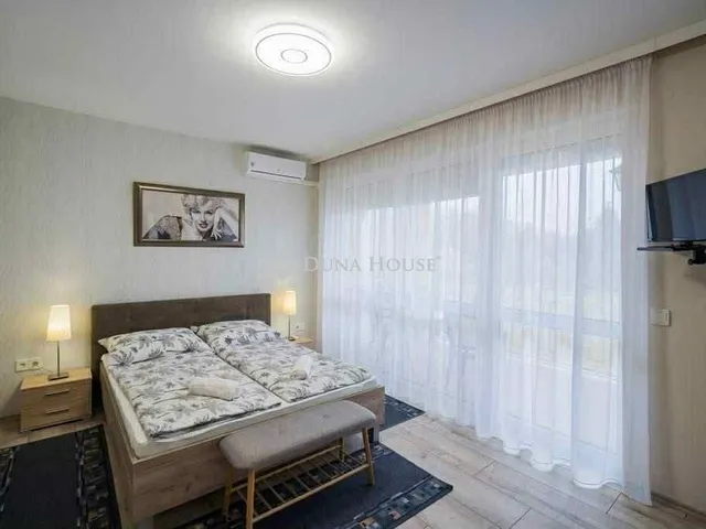 Eladó ház Siófok 210 nm