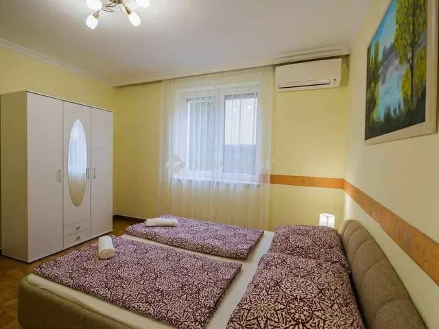 Eladó ház Siófok 210 nm