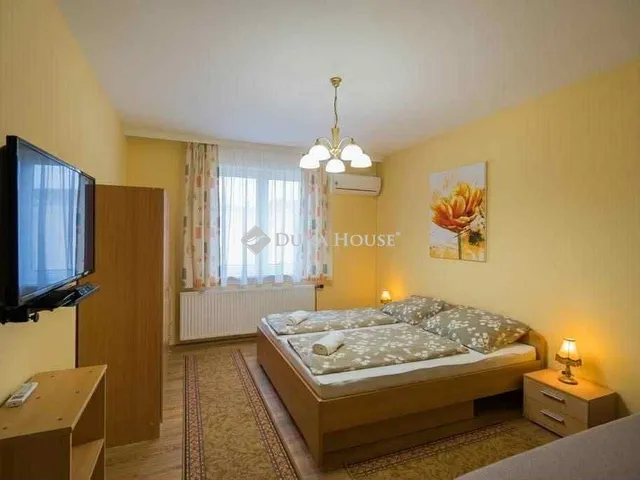 Eladó ház Siófok 210 nm