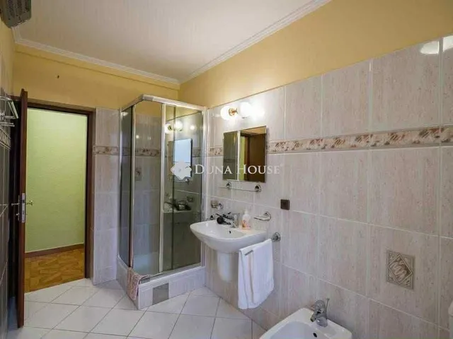 Eladó ház Siófok 210 nm