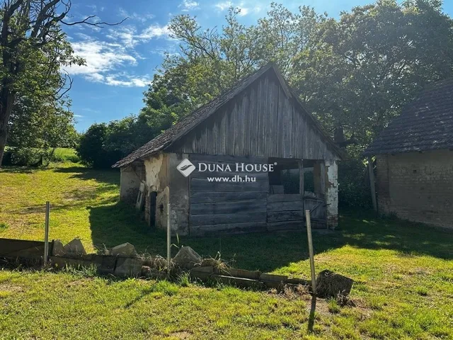 Eladó ház Zics 90 nm