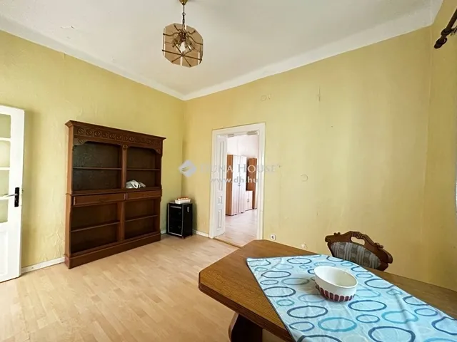 Eladó ház Zics 90 nm