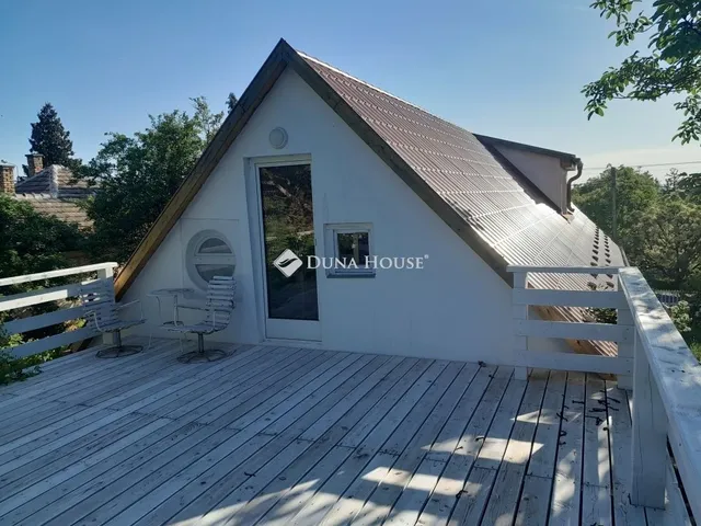 Eladó ház Balatonszárszó 200 nm