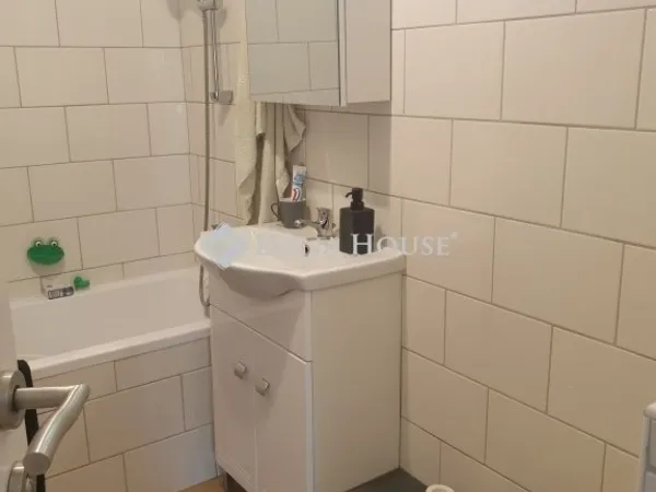 Eladó ház Balatonszárszó 200 nm