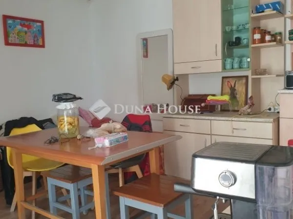 Eladó ház Balatonszárszó 200 nm