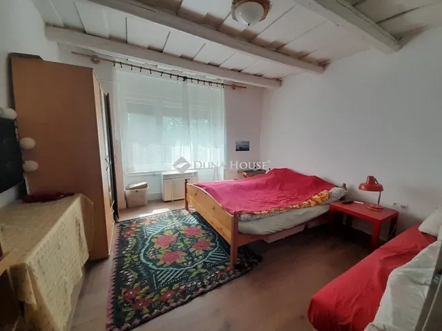 Eladó ház Balatonszárszó 200 nm