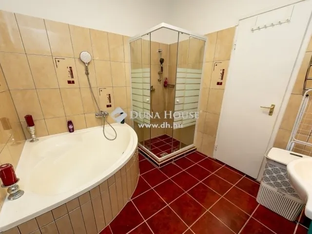 Eladó ház Balatonszemes 136 nm