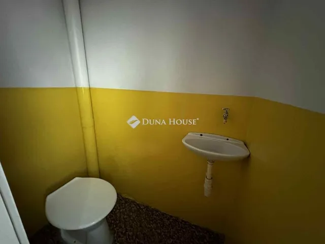 Eladó ház Iregszemcse 200 nm