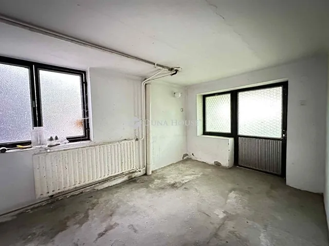 Eladó ház Iregszemcse 200 nm