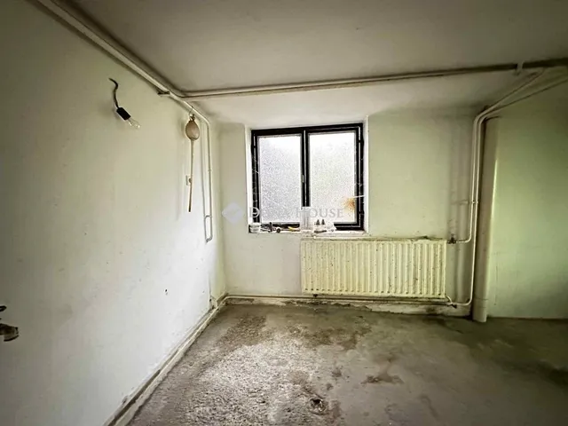 Eladó ház Iregszemcse 200 nm