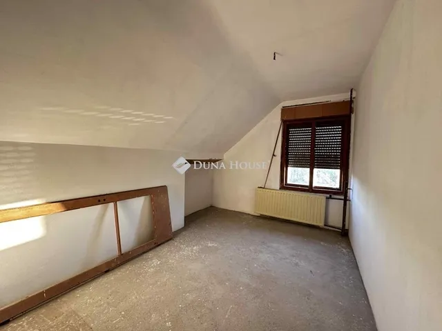 Eladó ház Iregszemcse 200 nm