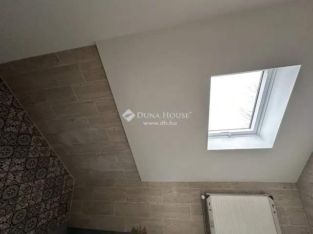 Eladó ház Tamási 140 nm