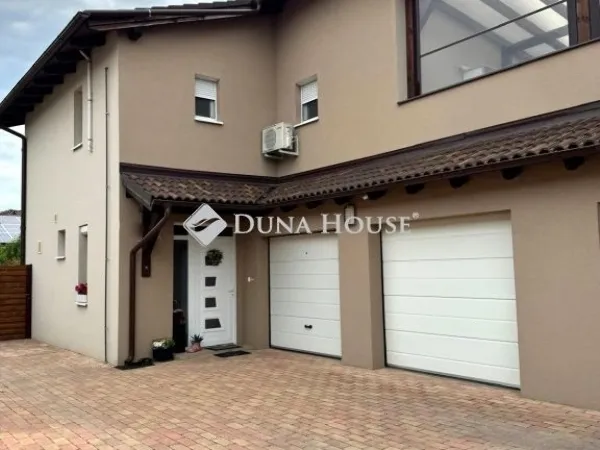 Eladó ház Siófok 150 nm