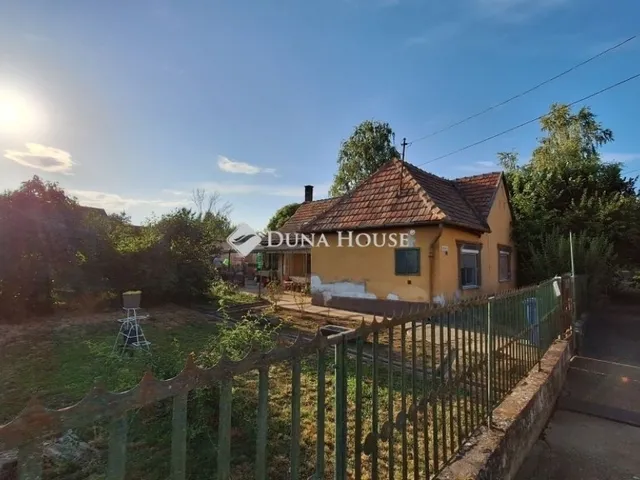 Eladó ház Simontornya 60 nm