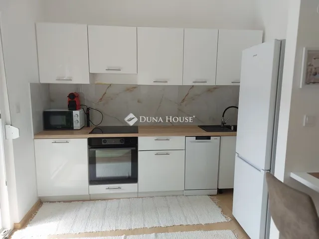 Eladó ház Balatonfenyves 40 nm