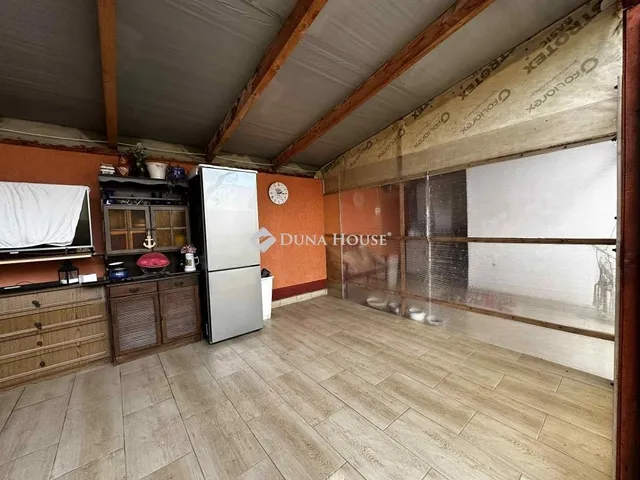 Eladó ház Pincehely 70 nm