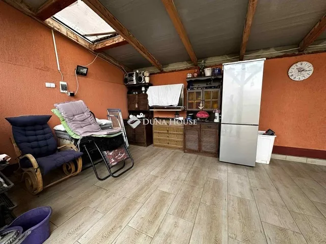 Eladó ház Pincehely 70 nm