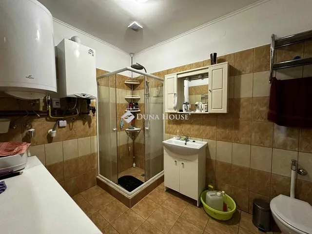 Eladó ház Pincehely 70 nm