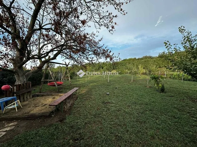 Eladó ház Pincehely 70 nm