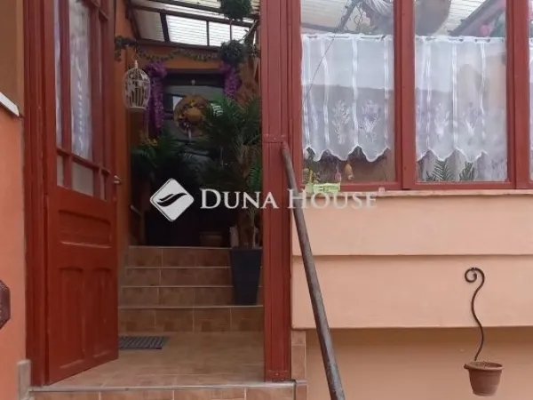 Eladó ház Enying 122 nm