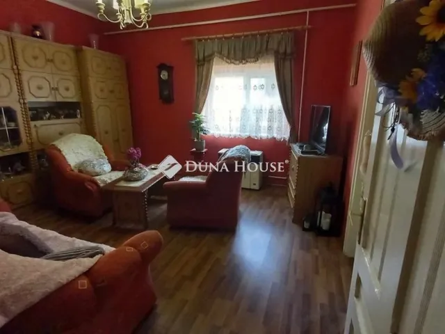 Eladó ház Enying 122 nm