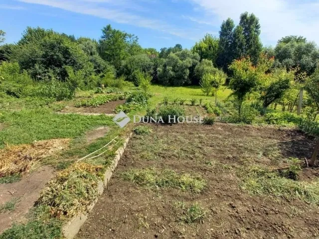 Eladó ház Enying 122 nm