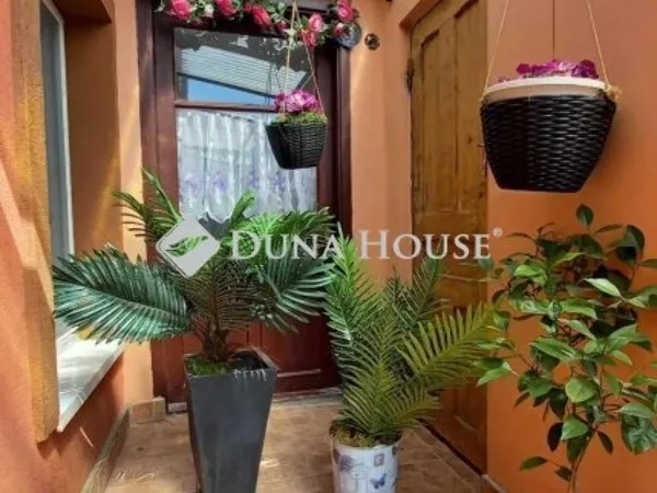 Eladó ház Enying 122 nm