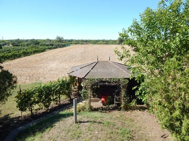 Eladó üdülő és hétvégi ház Enying 140 nm