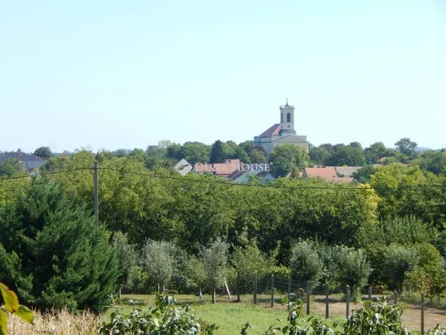 Eladó üdülő és hétvégi ház Enying 140 nm