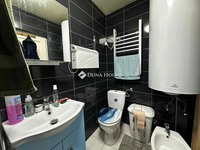 Eladó ház Felsőnyék 67 nm