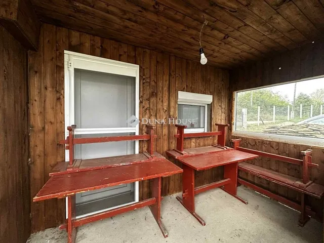 Eladó ház Felsőnyék 67 nm