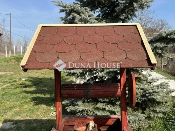 Eladó ház Felsőnyék 67 nm