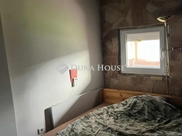 Eladó ház Felsőnyék 67 nm