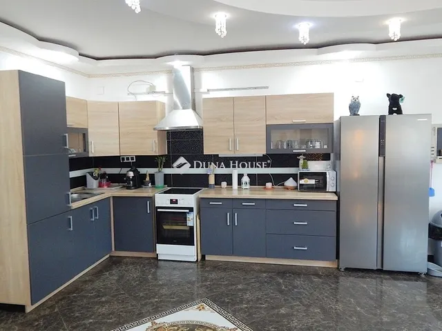 Eladó ház Enying 84 nm