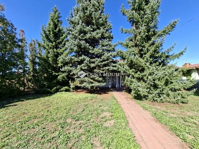 Eladó üdülő és hétvégi ház Siófok 67 nm