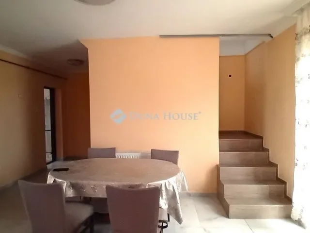 Eladó ház Ádánd 180 nm