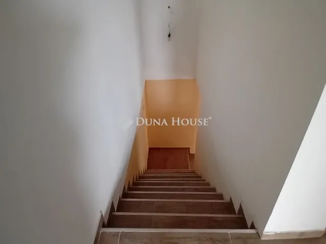 Eladó ház Ádánd 180 nm