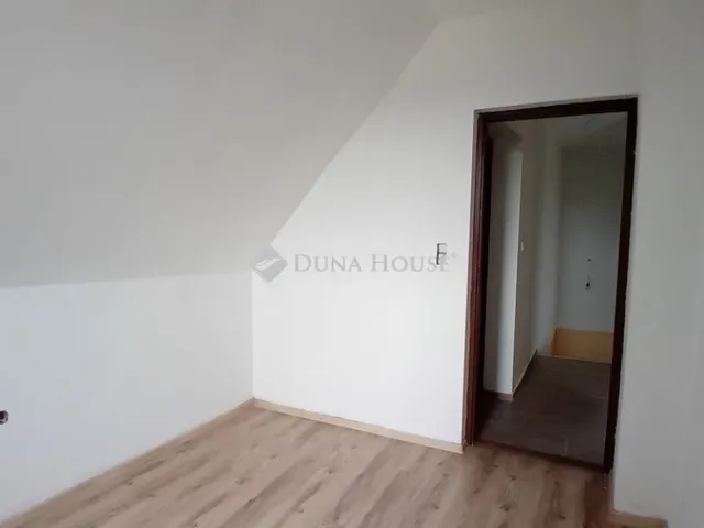 Eladó ház Ádánd 180 nm