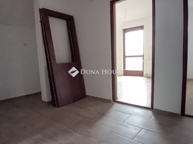 Eladó ház Ádánd 180 nm