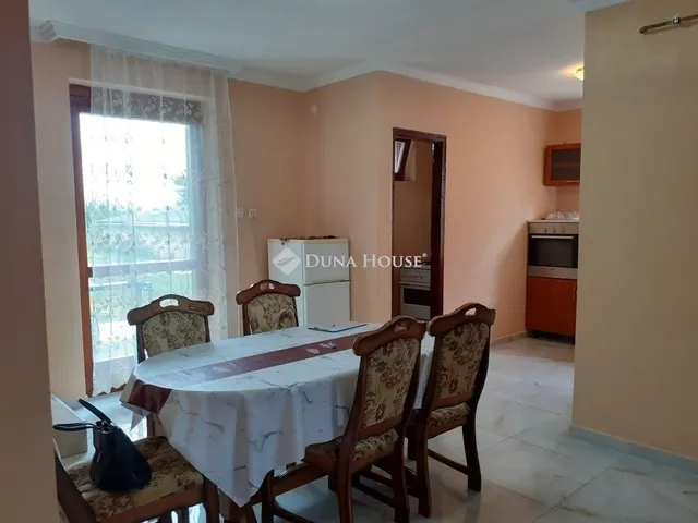 Eladó ház Ádánd 180 nm