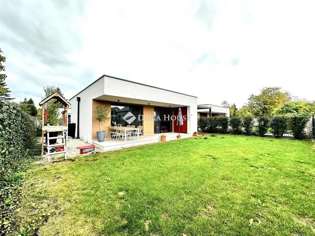 Eladó ház Siófok 73 nm